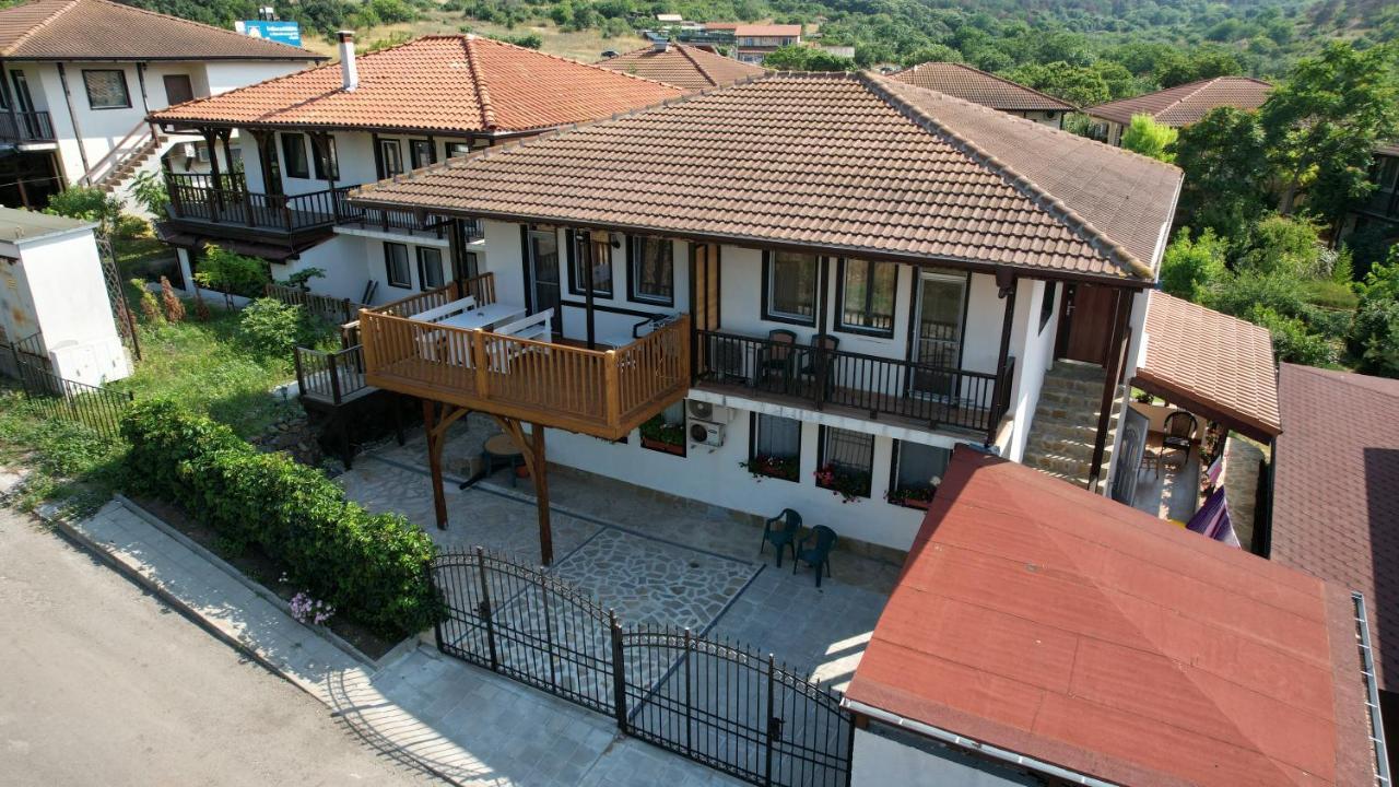 Apartment Nikol Созополь Екстер'єр фото