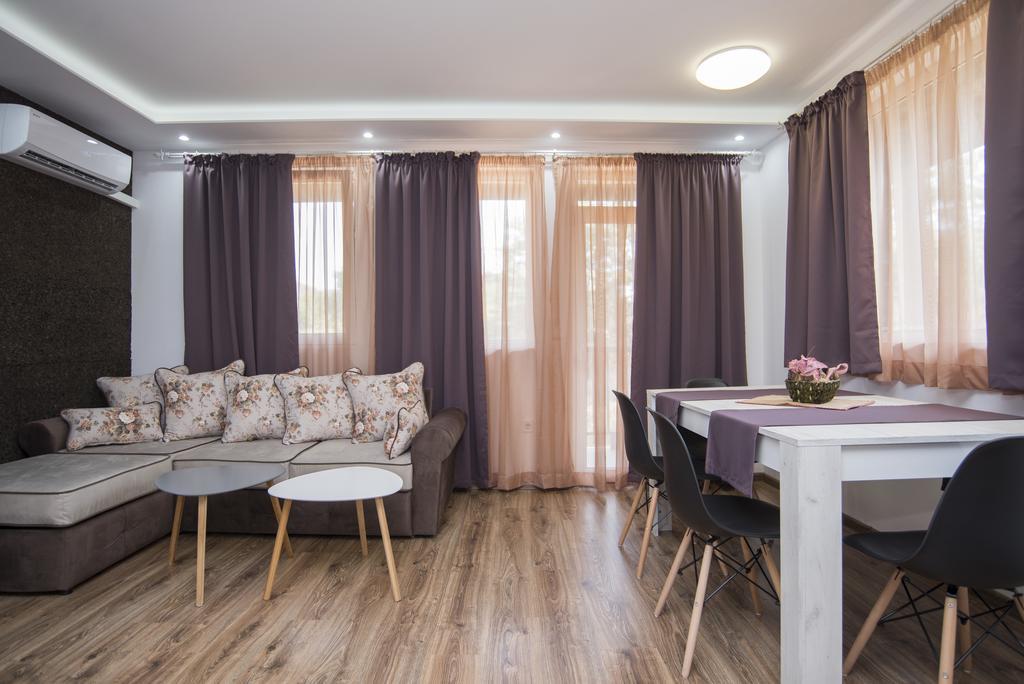 Apartment Nikol Созополь Екстер'єр фото