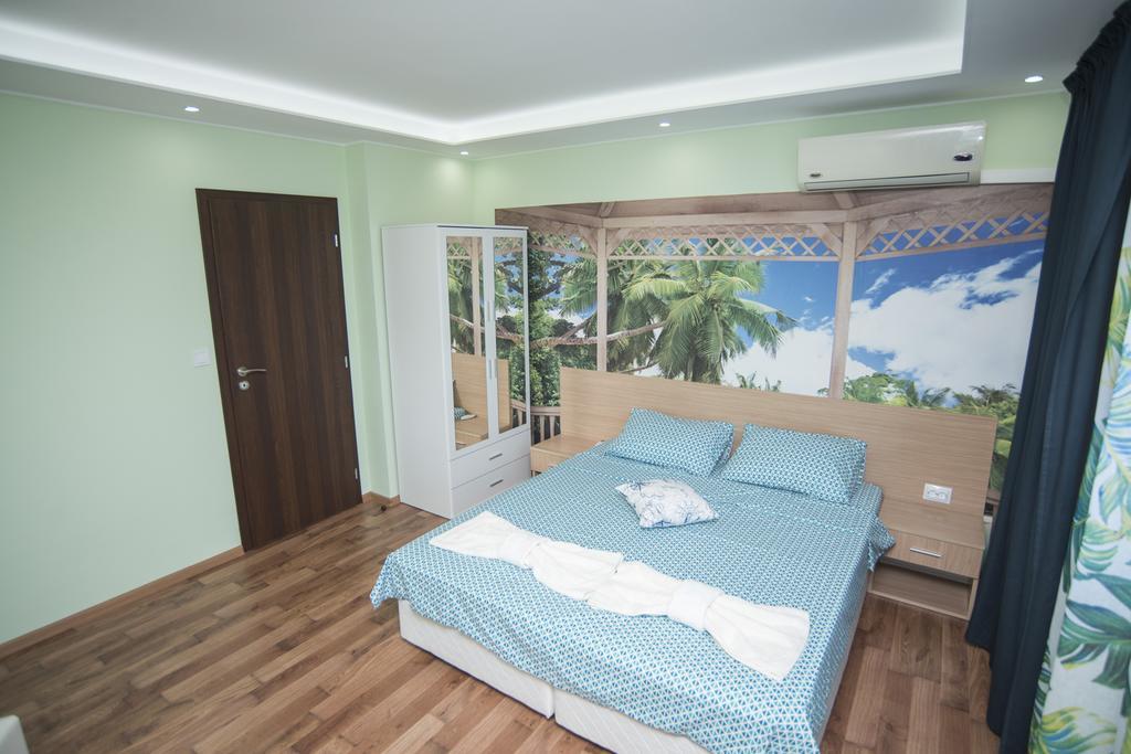 Apartment Nikol Созополь Екстер'єр фото