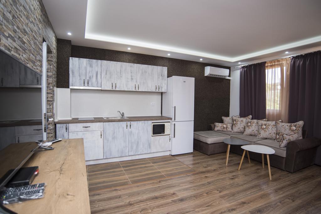 Apartment Nikol Созополь Екстер'єр фото